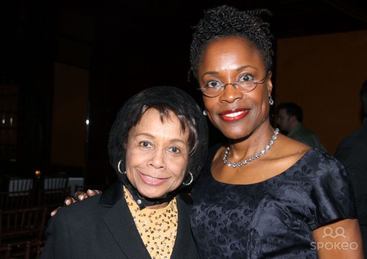 Charlayne Woodard