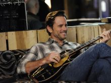 Charles Esten