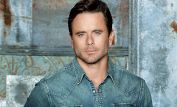 Charles Esten