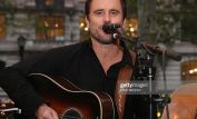 Charles Esten