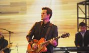 Charles Esten