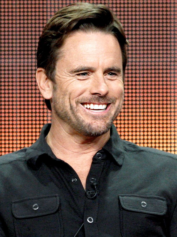 Charles Esten