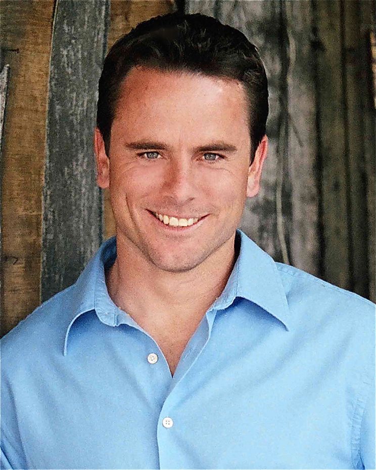 Charles Esten