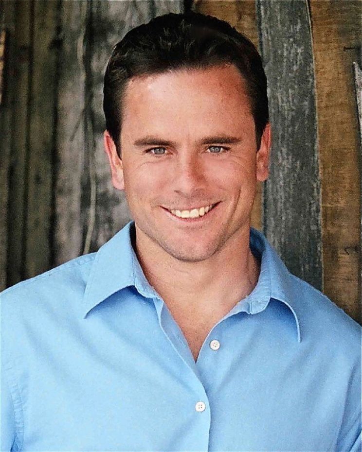 Charles Esten