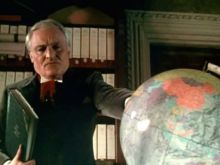 Charles Gray