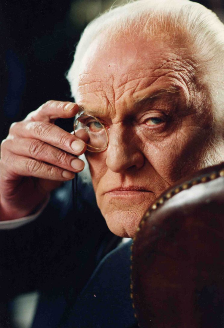 Charles Gray