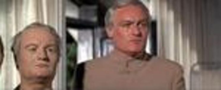 Charles Gray