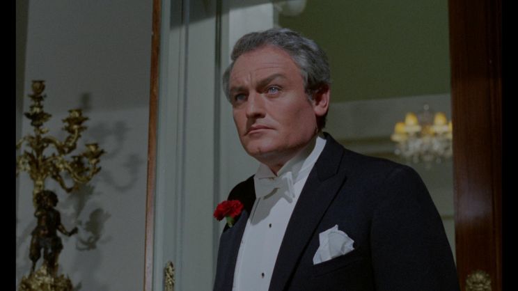 Charles Gray