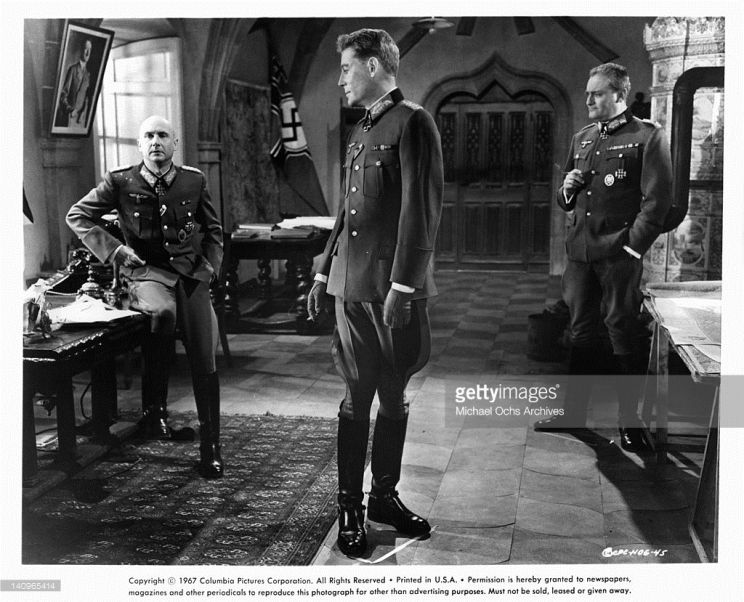 Charles Gray