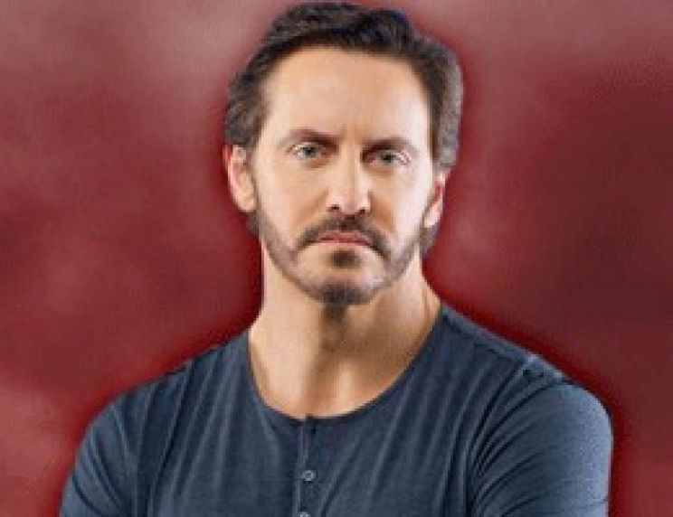 Charles Mesure