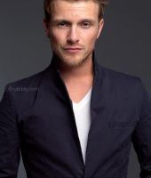 Charlie Bewley