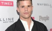 Charlie Carver