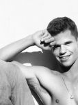 Charlie Carver