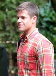 Charlie Carver