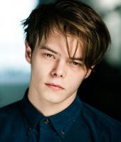 Charlie Heaton