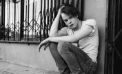 Charlie Heaton