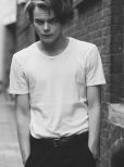 Charlie Heaton