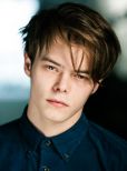 Charlie Heaton