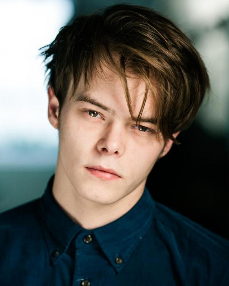 Charlie Heaton