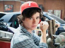 Charlie McDermott