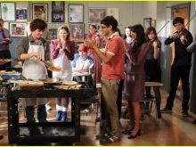 Charlie McDermott photo
