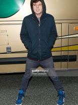 Charlie McDermott photo