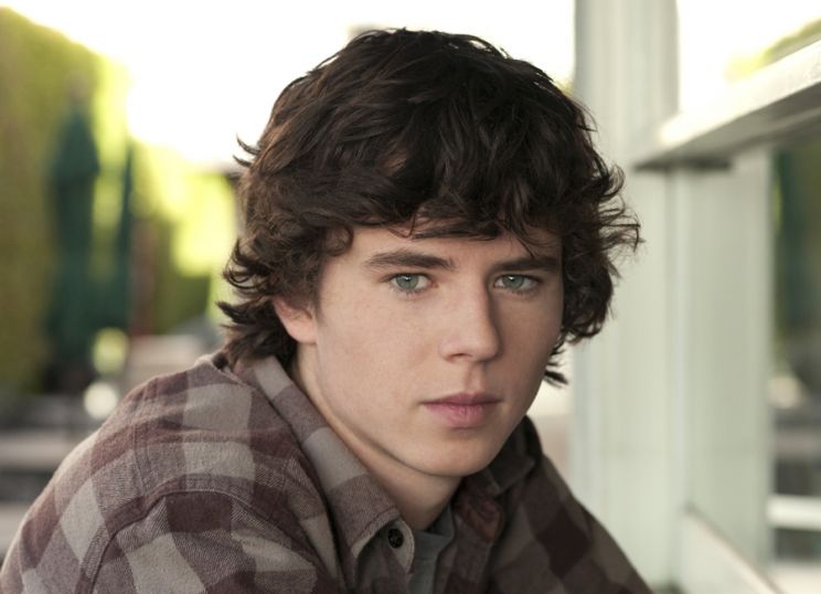 Charlie McDermott