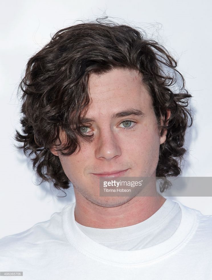 Charlie McDermott