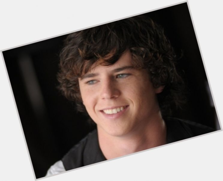 Charlie McDermott