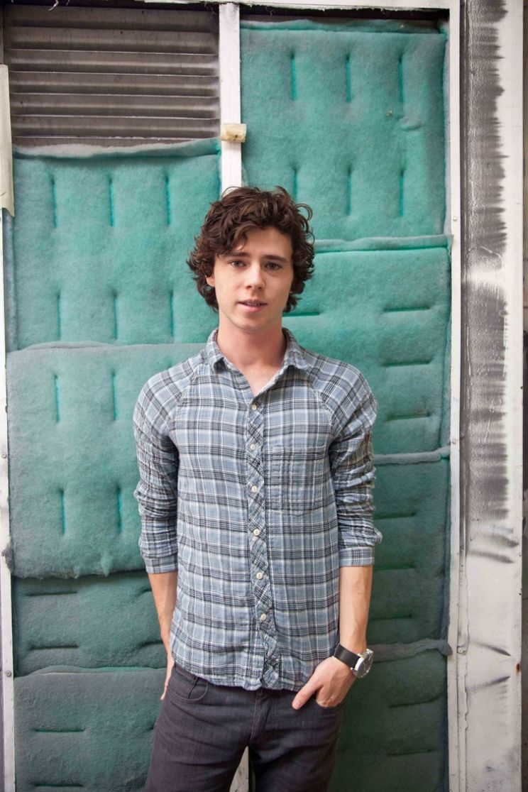 Charlie McDermott
