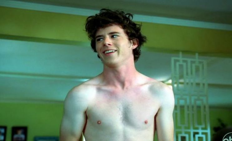 Charlie McDermott