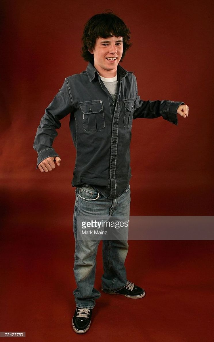 Charlie McDermott