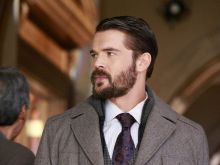 Charlie Weber