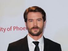 Charlie Weber