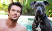 Charlie Weber