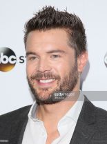 Charlie Weber