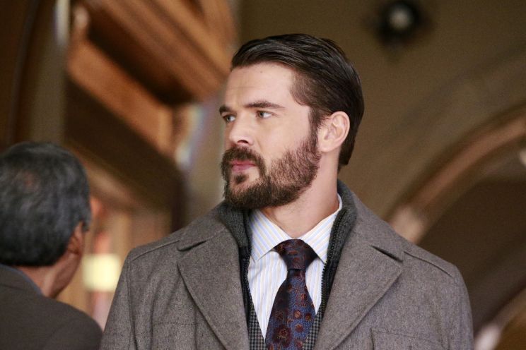 Charlie Weber