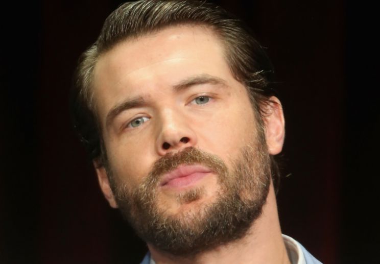 Charlie Weber