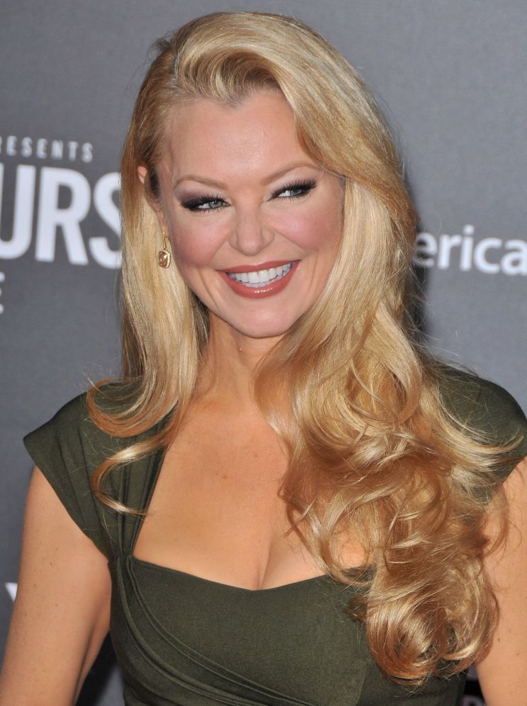 Charlotte Ross