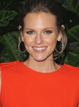 Chelsey Crisp