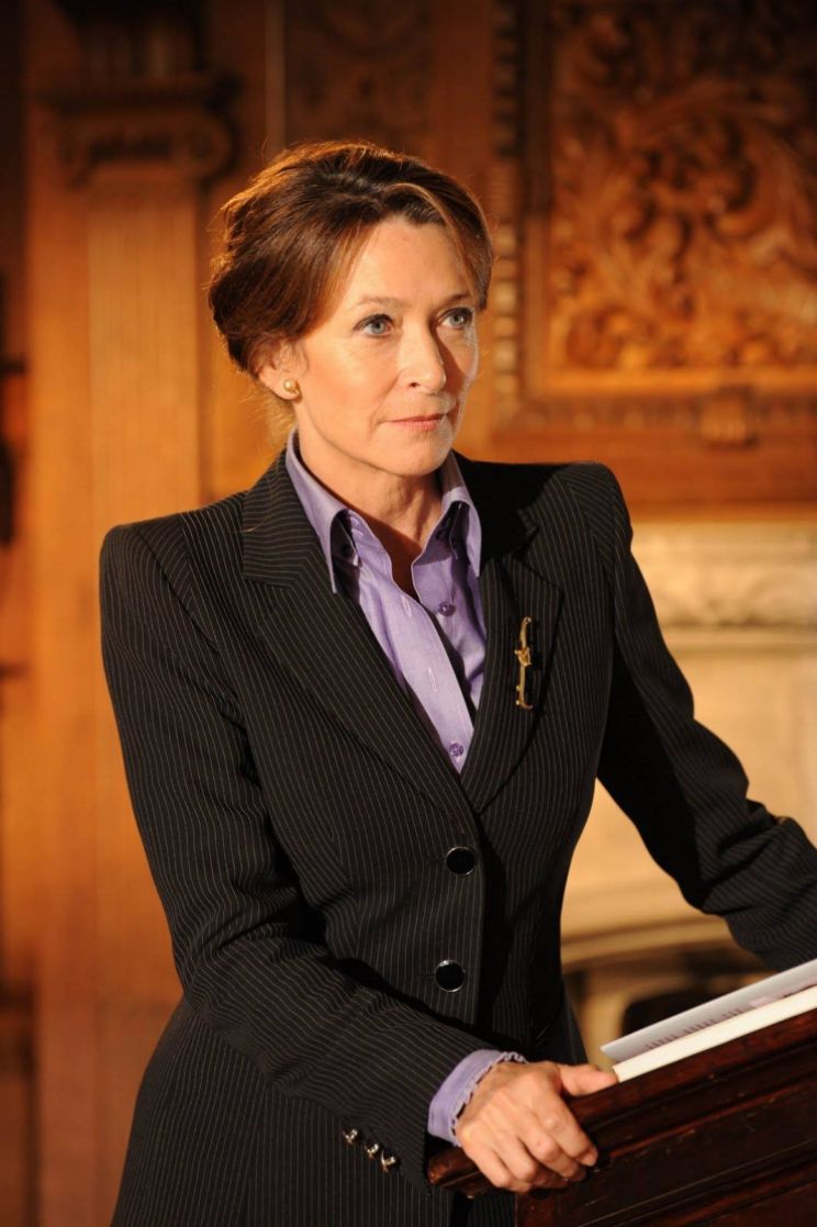 Cherie Lunghi