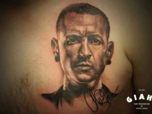 Chester Bennington