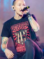 Chester Bennington