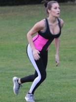 Chloe Goodman photo