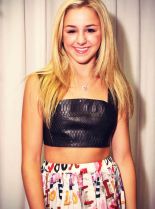 Chloe Lukasiak photo