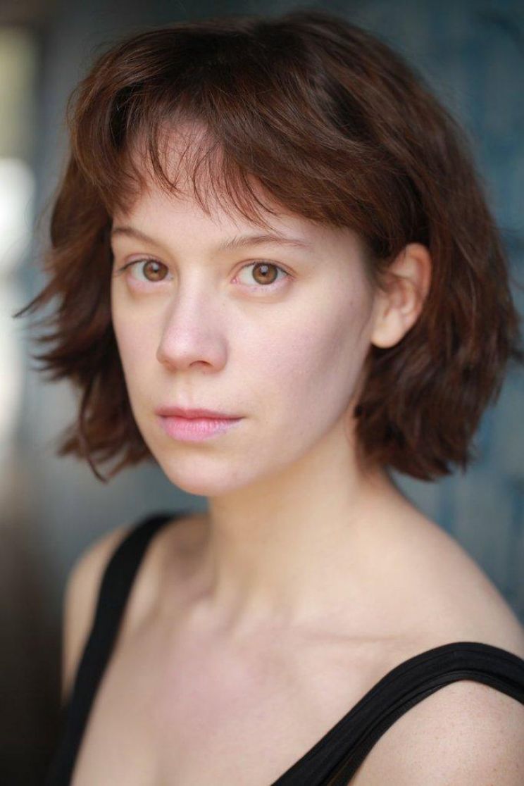 Chloe Pirrie