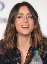 Chloe Vevrier #3729629 picture (Portrait Medium)