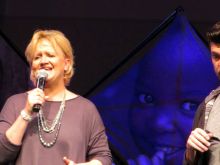 Chonda Pierce