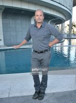 Chris Bauer