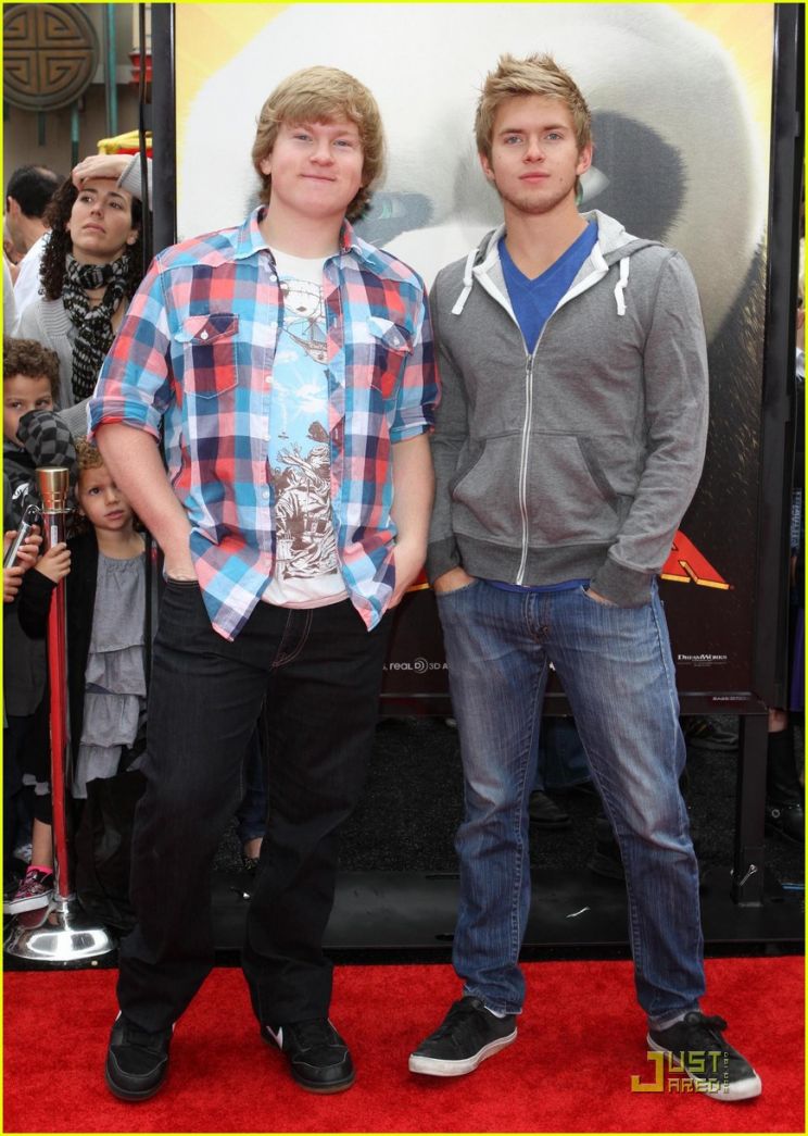 Chris Brochu